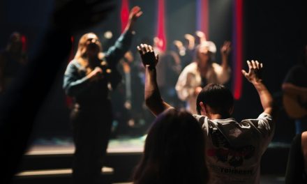 Singing From the Heart: The Power of Emotional Connection in Worship