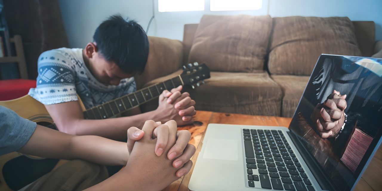 Audience Interaction That Transforms Virtual Worship