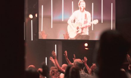 How New Worship Singles Shape the Service Experience