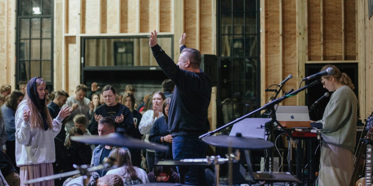 When Worship Becomes Shared: Engaging the Congregation and Building Unity