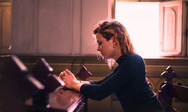 How Strategic Silence Transforms Worship Flow and Spiritual Connection