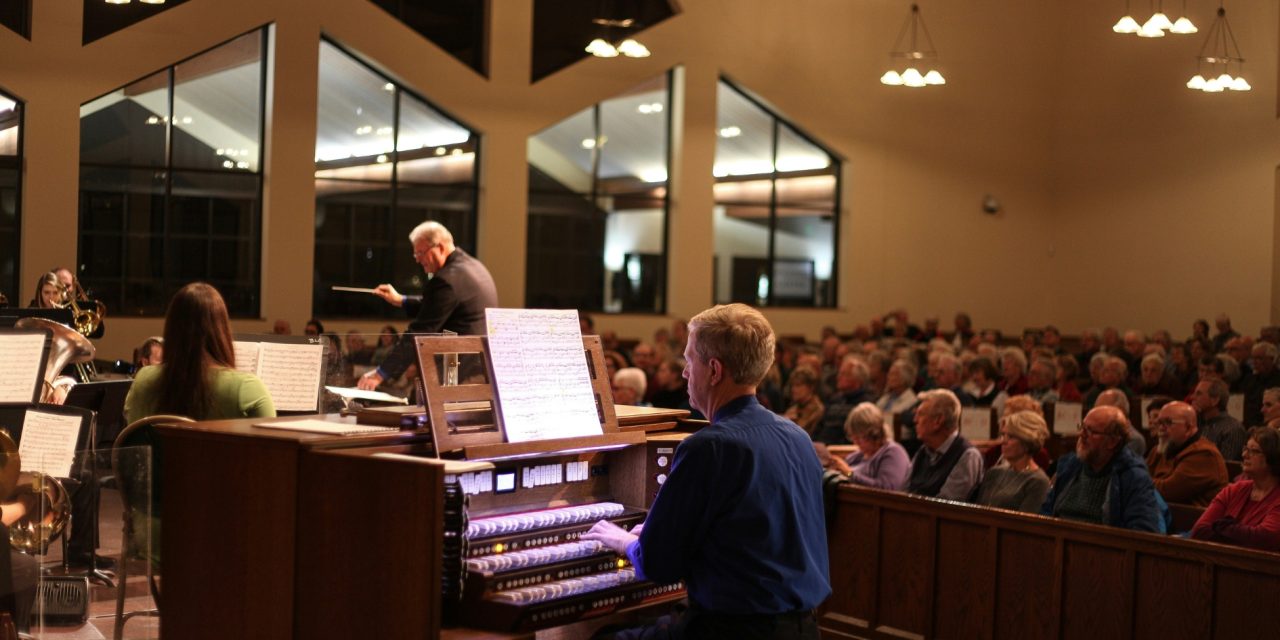 Singability in Worship Choruses: Melodies, Lyrics, and Patterns That Work in Real Congregations