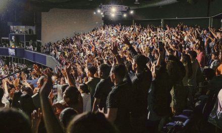 How Top Worship Artists Make Stadium Worship Feel Personal 