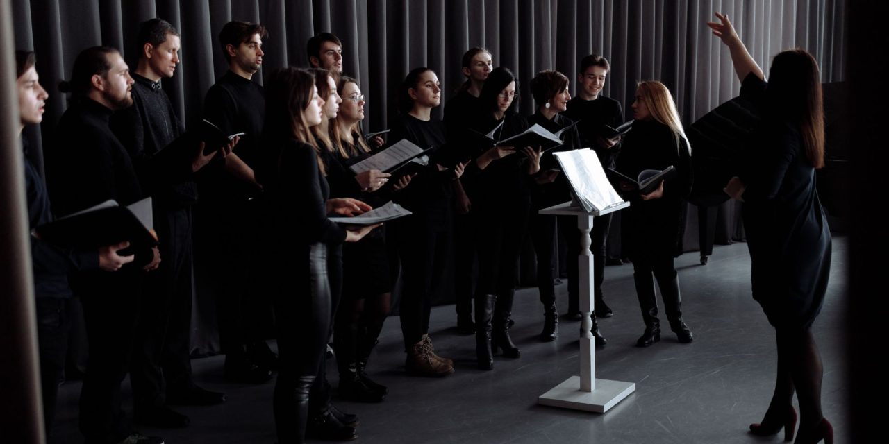 The Future of Choir-Driven Worship Moments: Blending Tradition with Creative Innovation