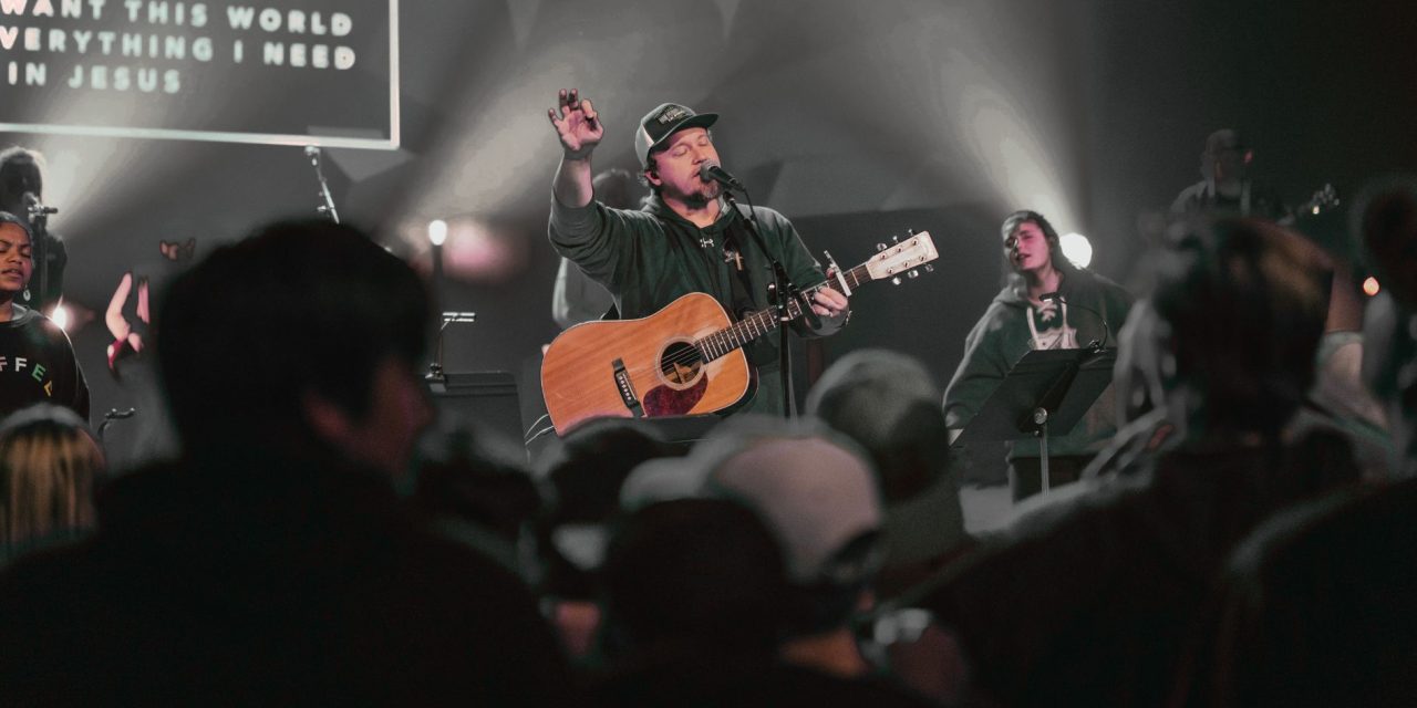 Testimony Songs Are Winning Hearts—and Changing Worship 