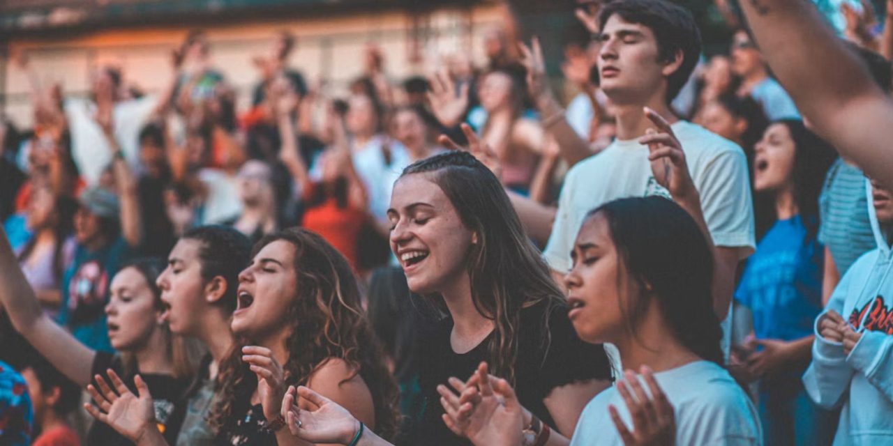 What Makes a Worship Melody Stick With Younger Worshippers? 
