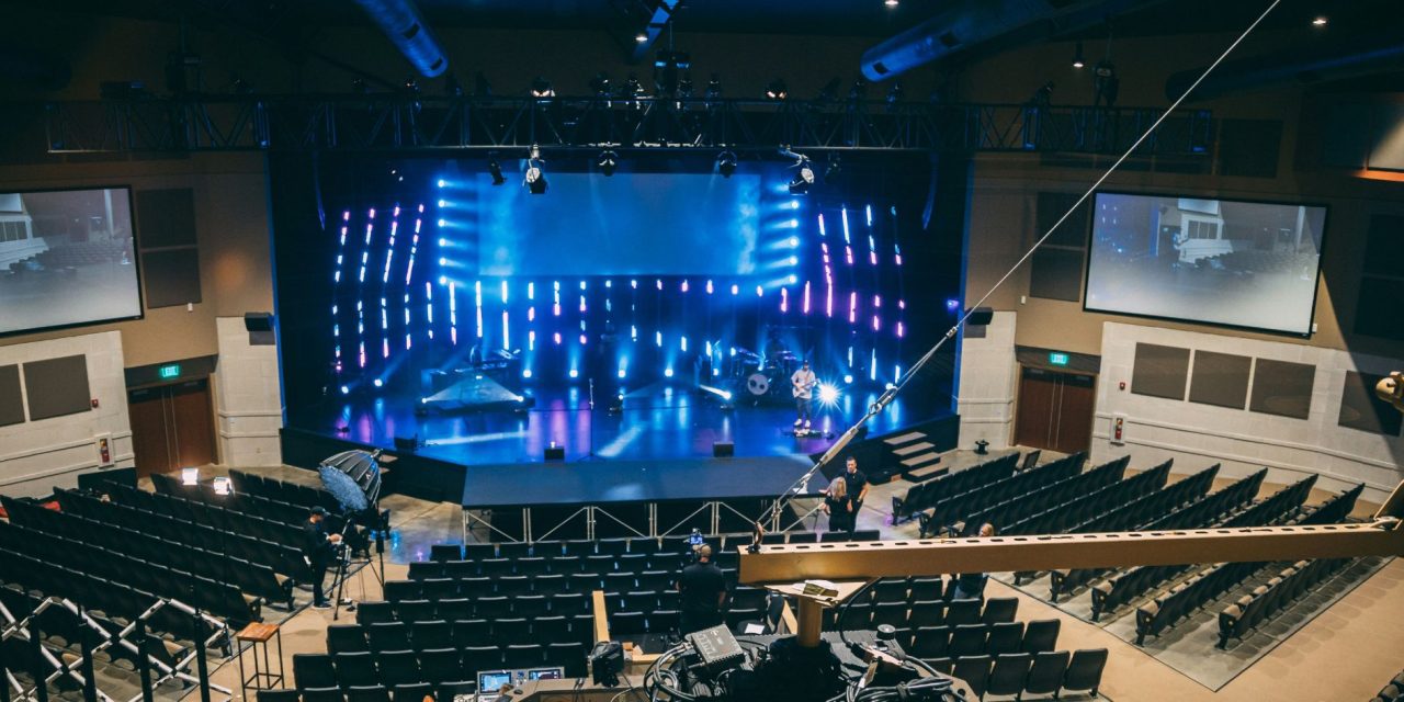 Setting the Mood: Lighting an Acoustic Worship Night Without the Drama