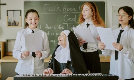 The Simple Harmony Trick That Can Transform Your Worship Choir 